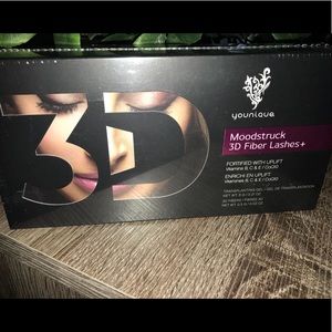 Younique 3D Fiber Lashes+ Mascara